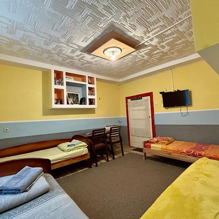 Vracar Affordable Suites - Vracar Povoljni Stanovi Belgrado Buitenkant foto