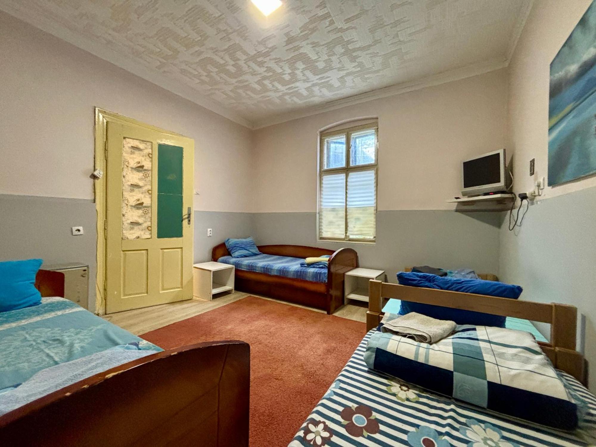 Vracar Affordable Suites - Vracar Povoljni Stanovi Belgrado Buitenkant foto